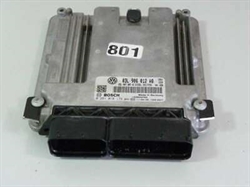 Resim 03L906012AK 03L907309AC 0281018174  VW AMORAK MOTOR BEYNİ