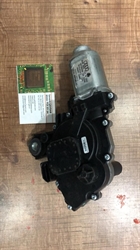 Resim 8U0955711A  AUDİ A1 Q3  SİLECEK MOTORU